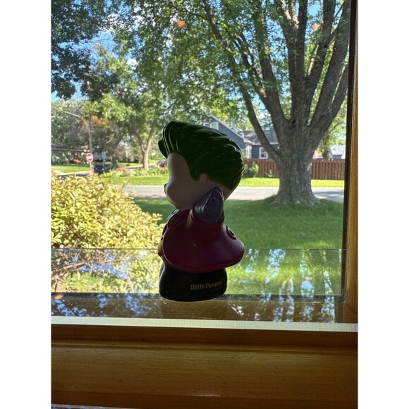 Fisher-Price Little People DC Comics Joker Villain Figure Toy Collectible - Picture 4 of 4